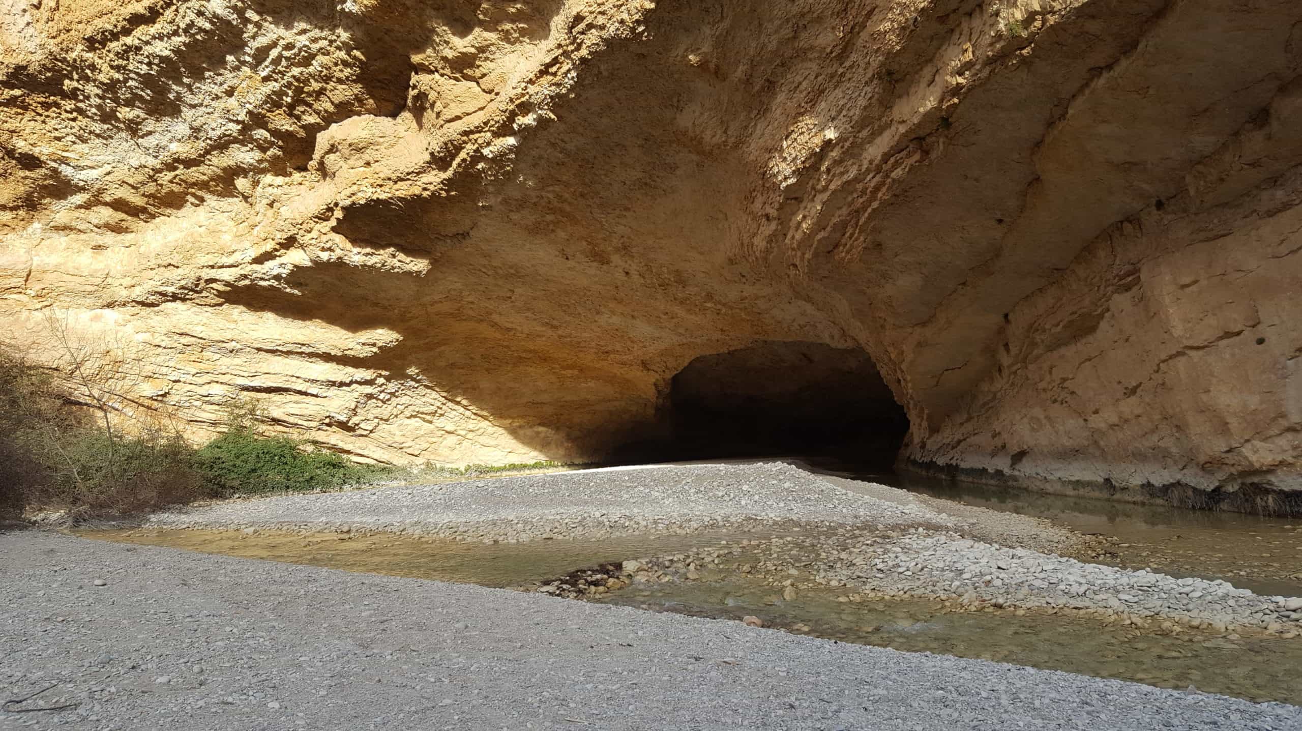Cueva de Picamartillo en Alquezar