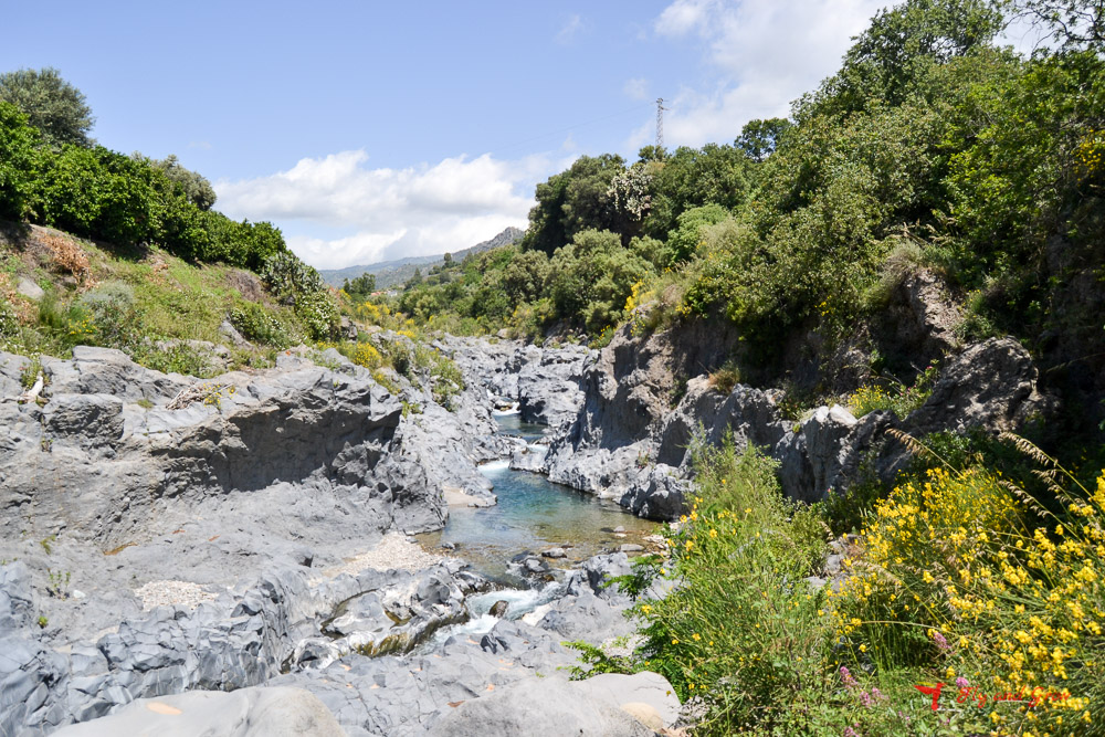 nacimiento del rio Alcantara, Sicilia