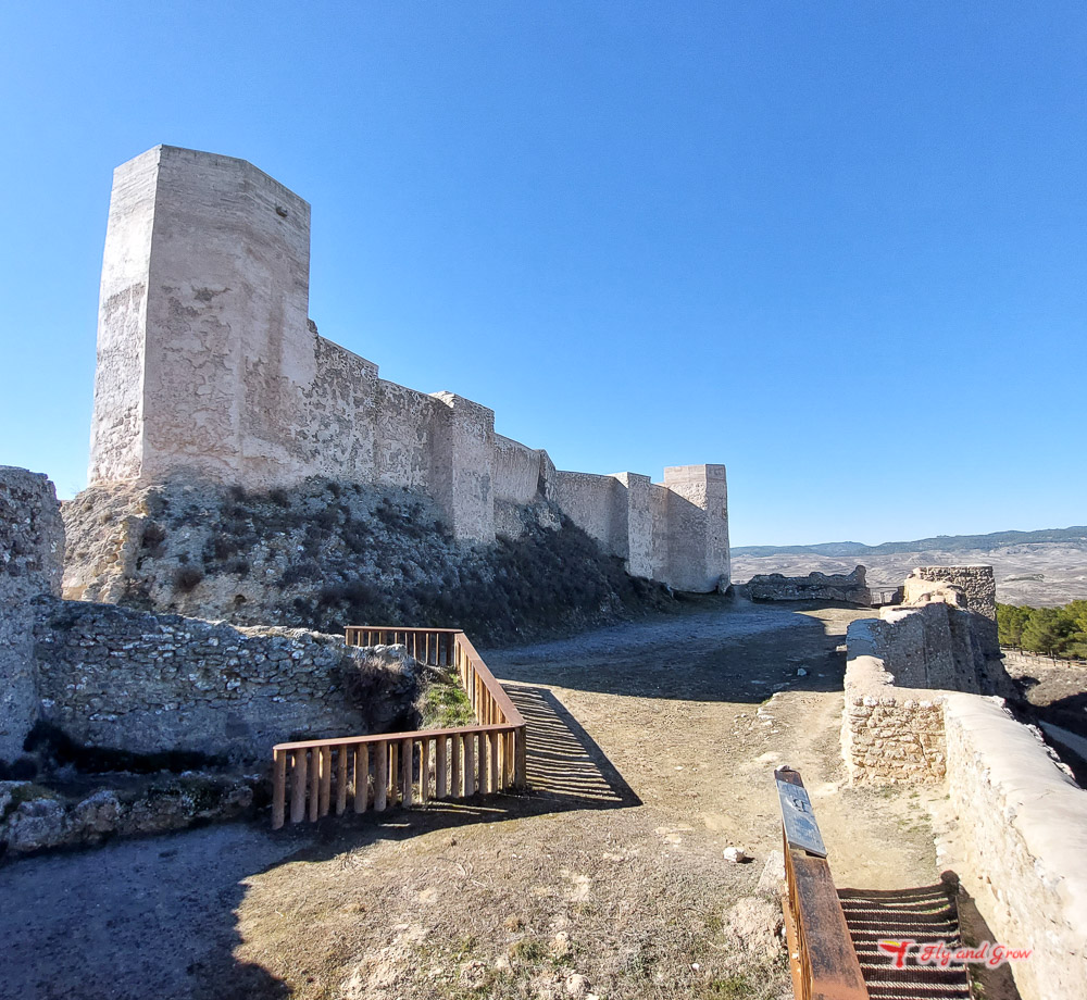 castillo Ayub Calatayud